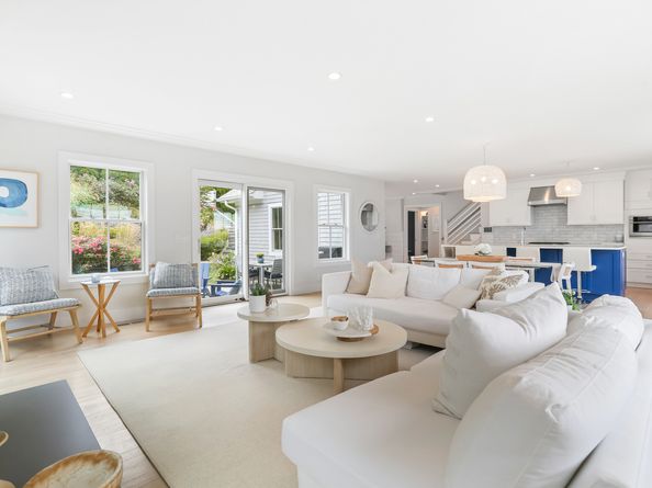 11 Sterling Drive, Westport CT 06880