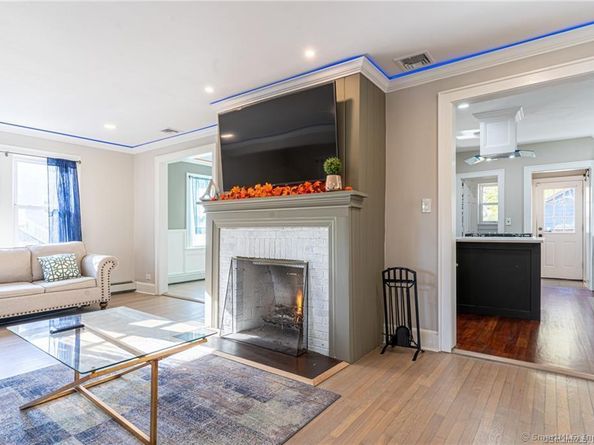 18 Fenway Street, Stamford CT 06902