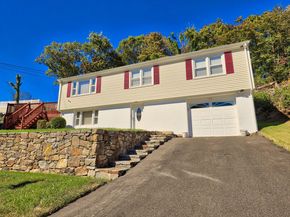 135 Grey Rock Road, Bridgeport CT 06606