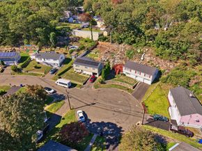 135 Grey Rock Road, Bridgeport CT 06606