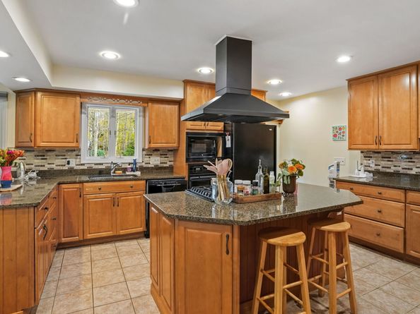 4 Fullmar Lane, Norwalk CT 06850