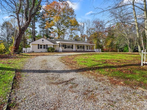 4 Fullmar Lane, Norwalk CT 06850