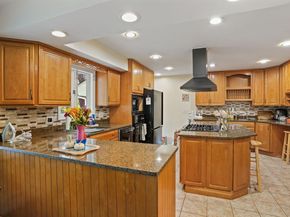 4 Fullmar Lane, Norwalk CT 06850
