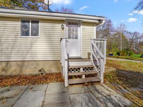 4 Fullmar Lane, Norwalk CT 06850