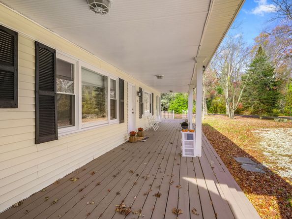 4 Fullmar Lane, Norwalk CT 06850