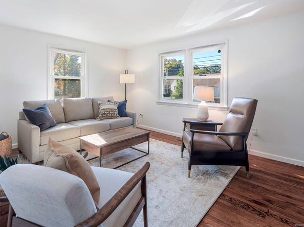 26 Chelene Road, Norwalk CT 06851
