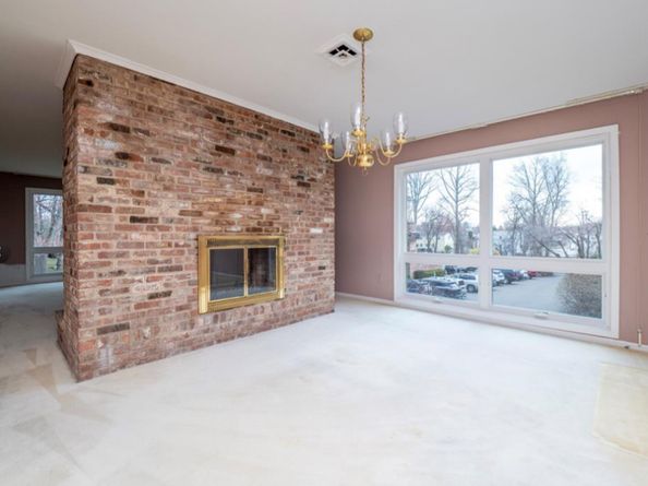 10 Ledgebrook Drive 10, Norwalk CT 06854