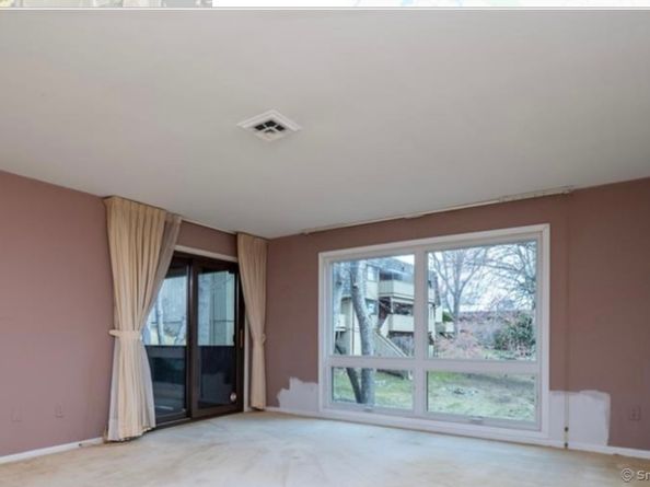 10 Ledgebrook Drive 10, Norwalk CT 06854