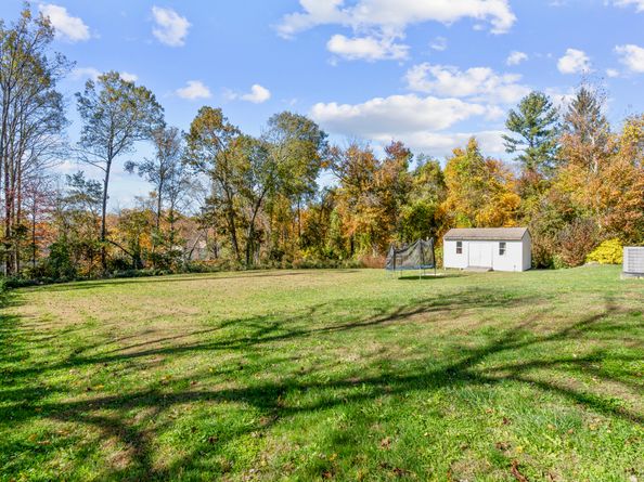 34 Birdseye Road, Shelton CT 06484