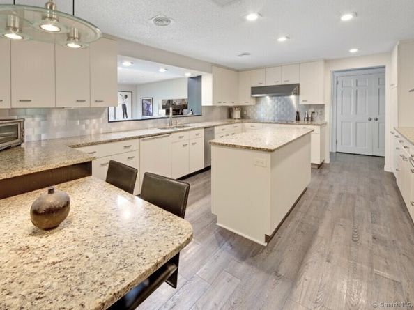 401 Wildwood Road, Stamford CT 06903