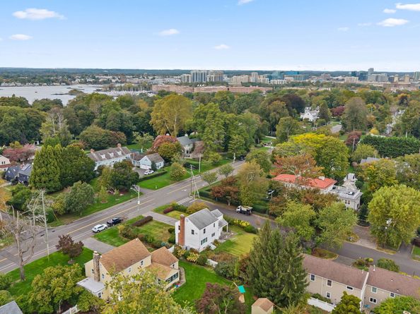 1814 Shippan Avenue, Stamford CT 06902