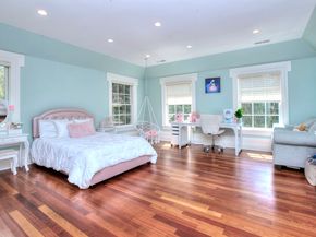 88 Merry Meet Center, Fairfield CT 06824