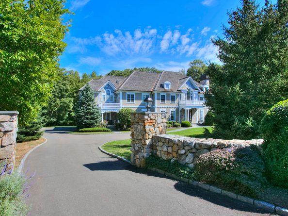 88 Merry Meet Center, Fairfield CT 06824