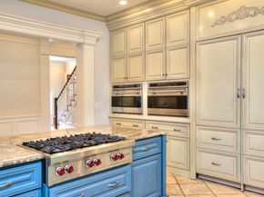 88 Merry Meet Center, Fairfield CT 06824