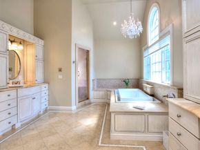 88 Merry Meet Center, Fairfield CT 06824