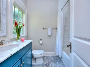 88 Merry Meet Center, Fairfield CT 06824