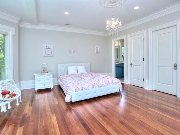 88 Merry Meet Center, Fairfield CT 06824