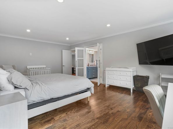 16 Willoughby Road, Shelton CT 06484