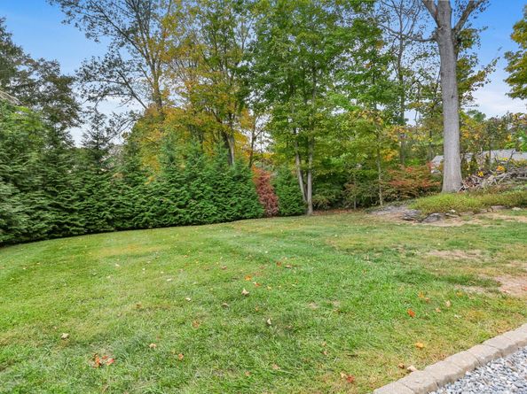 16 Willoughby Road, Shelton CT 06484