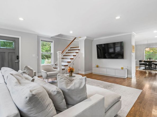 16 Willoughby Road, Shelton CT 06484