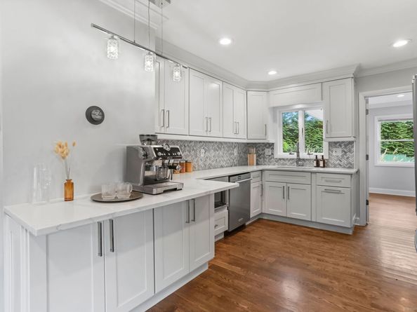 16 Willoughby Road, Shelton CT 06484