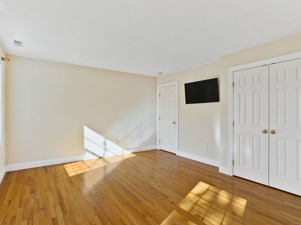 31 June Avenue, Norwalk CT 06850