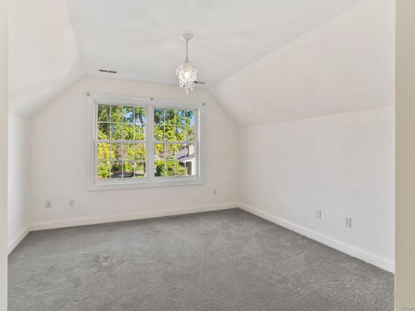 31 June Avenue, Norwalk CT 06850
