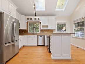 1 Blue Mountain Ridge, Norwalk CT 06851