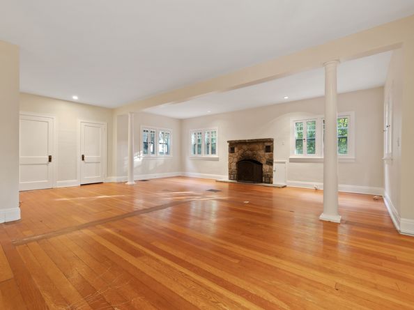 1 Blue Mountain Ridge, Norwalk CT 06851