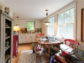 1 Blue Mountain Ridge, Norwalk CT 06851