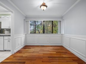 11 Red Oak Circle 11, Shelton CT 06484