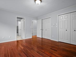 11 Red Oak Circle 11, Shelton CT 06484