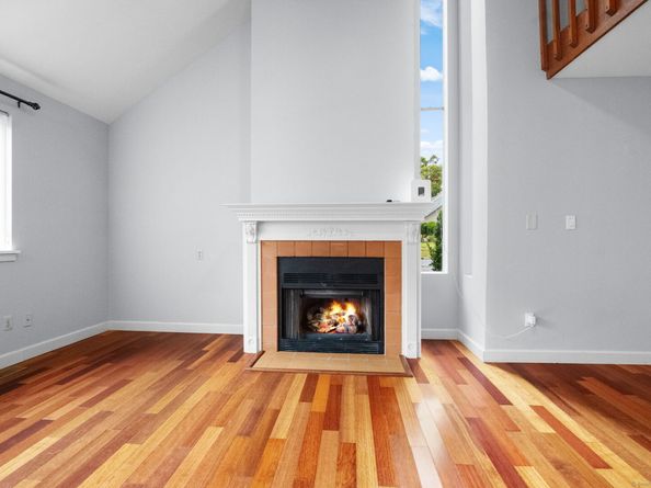 11 Red Oak Circle 11, Shelton CT 06484
