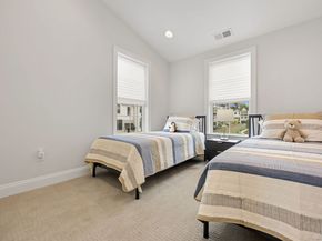 25 E Cross Trail 25, Danbury CT 06810