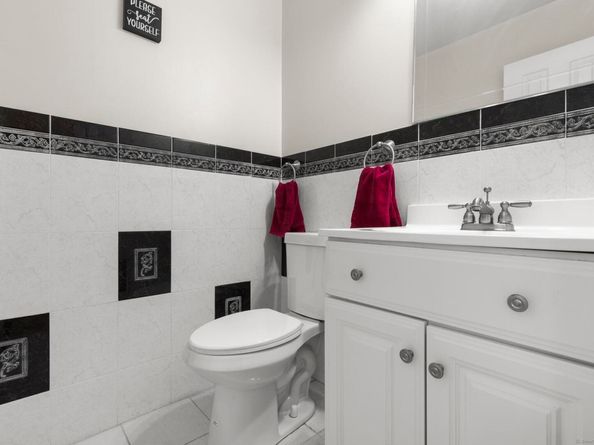 32 Pine Street Apt 26, Norwalk CT 06854