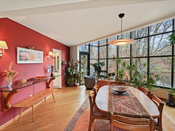 198 E Middle Patent Road, Stamford CT 06831