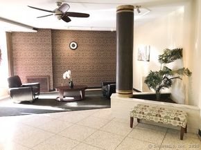 91 Strawberry Hill Avenue 925, Stamford CT 06902