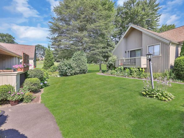 617 Cherokee Lane B, Stratford CT 06614