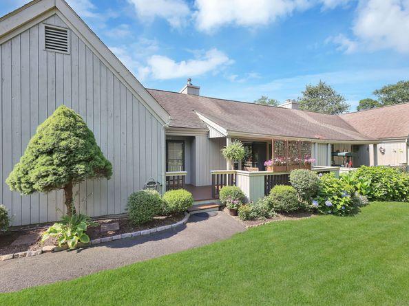 617 Cherokee Lane B, Stratford CT 06614