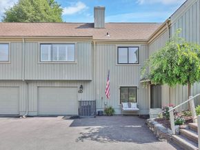 617 Cherokee Lane B, Stratford CT 06614