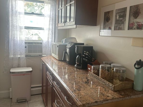 16 Fairview Drive APT 3, Danbury CT 06810