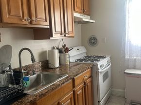 16 Fairview Drive APT 3, Danbury CT 06810