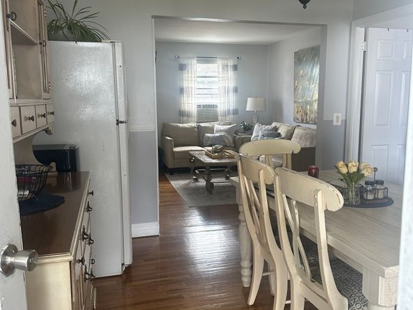 16 Fairview Drive APT 3, Danbury CT 06810