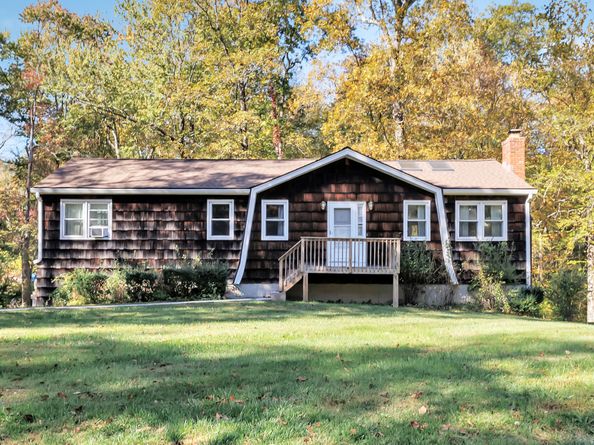 21 Olympic Drive, Danbury CT 06810