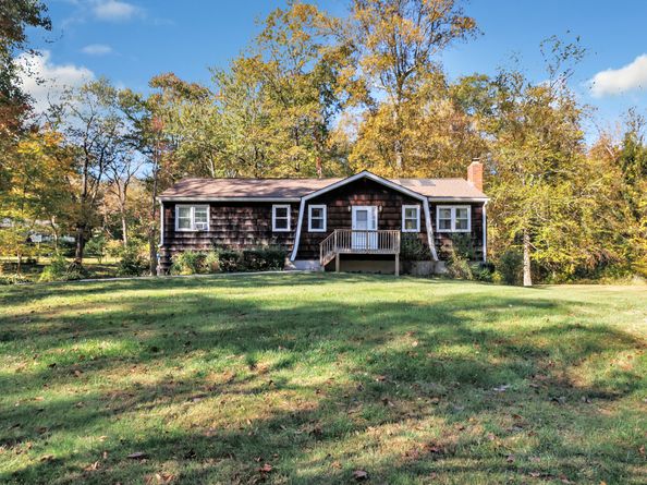21 Olympic Drive, Danbury CT 06810