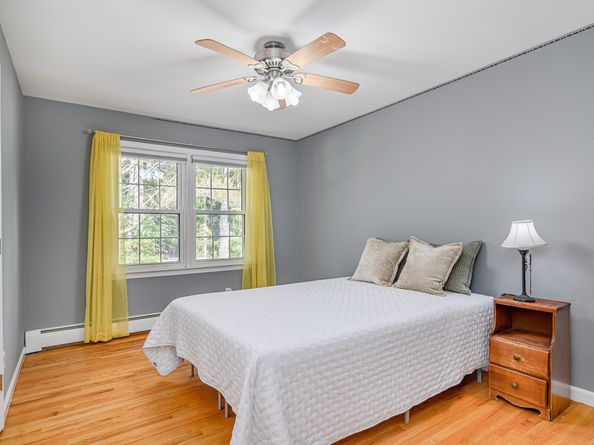 4 Winthrop Road, Bethel CT 06801