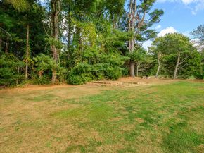 4 Winthrop Road, Bethel CT 06801