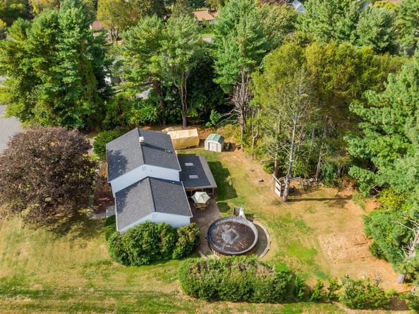 4 Winthrop Road, Bethel CT 06801
