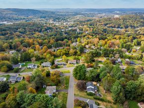 4 Winthrop Road, Bethel CT 06801