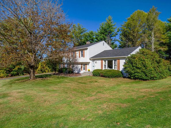 4 Winthrop Road, Bethel CT 06801